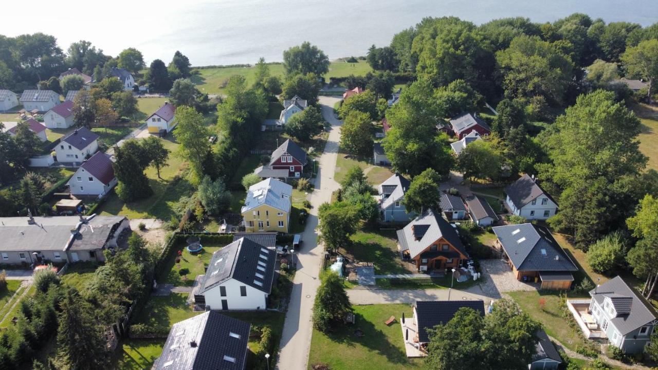 Ferienhaus Traumspot Wiek auf Rügen Buitenkant foto