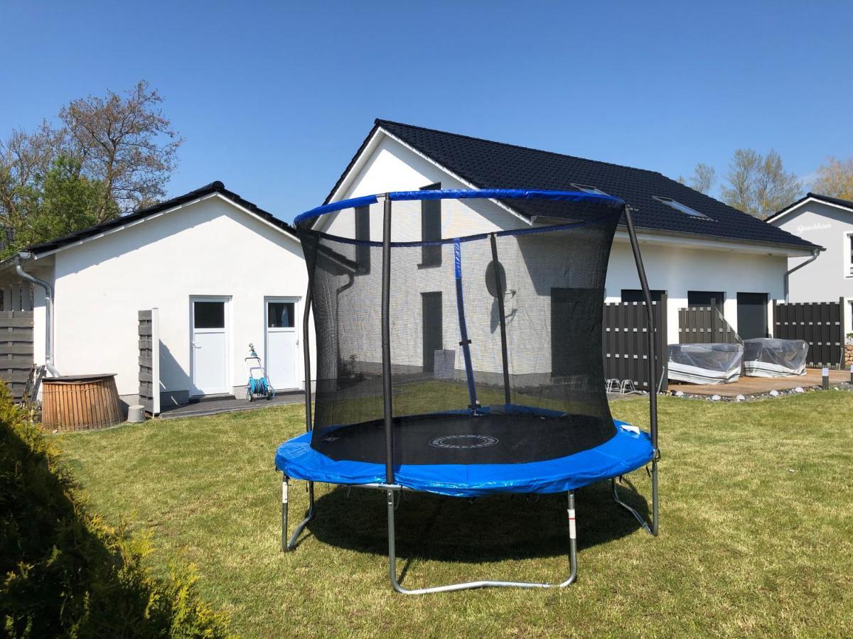 Ferienhaus Traumspot Wiek auf Rügen Buitenkant foto