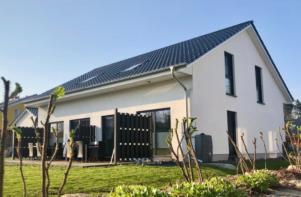 Ferienhaus Traumspot Wiek auf Rügen Buitenkant foto